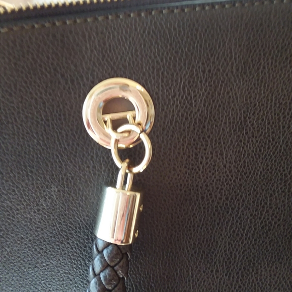 Adjustable straps handbag - Picture 6 of 8